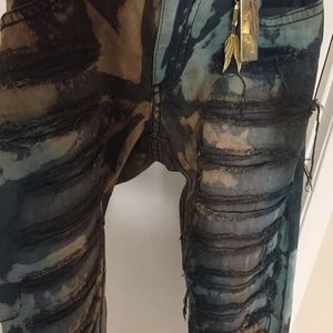 2 pair of Robins jeans